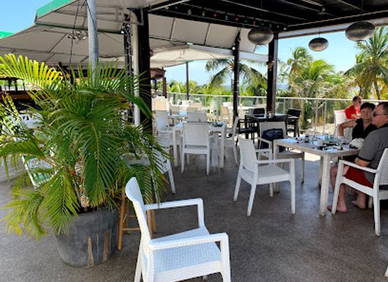 curacao/mambo-beach/bar/the-green-house