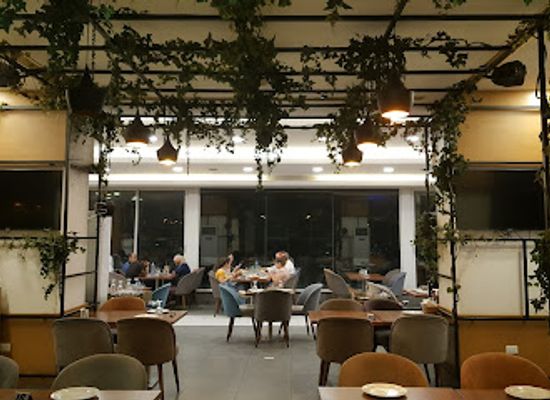 lebanon/sidon/bar/el-mostachar-restaurant