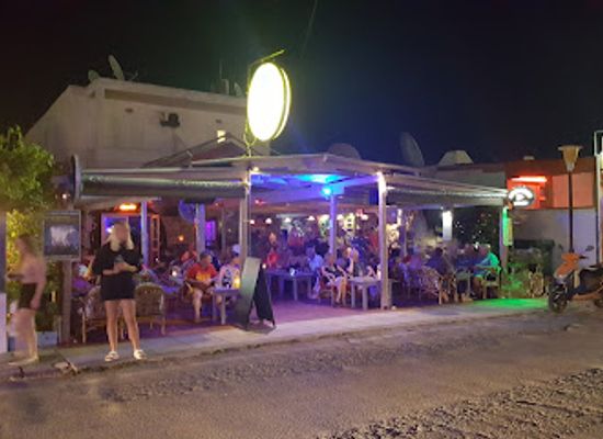 greece/kos/tingaki/bar/memories-bar