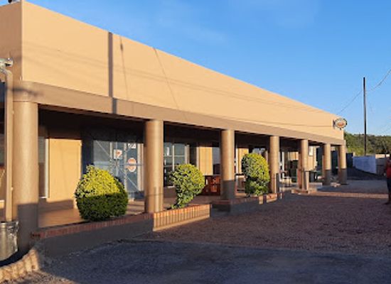 eswatini/lavumisa-border-post/bar/lismore-lodge-and-restuarant