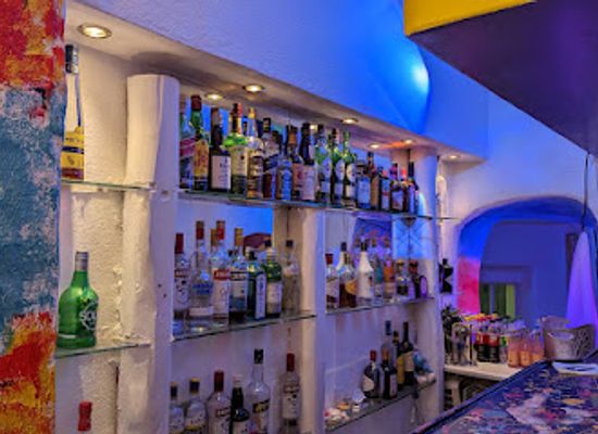 greece/mykonos/bar/porta-bar