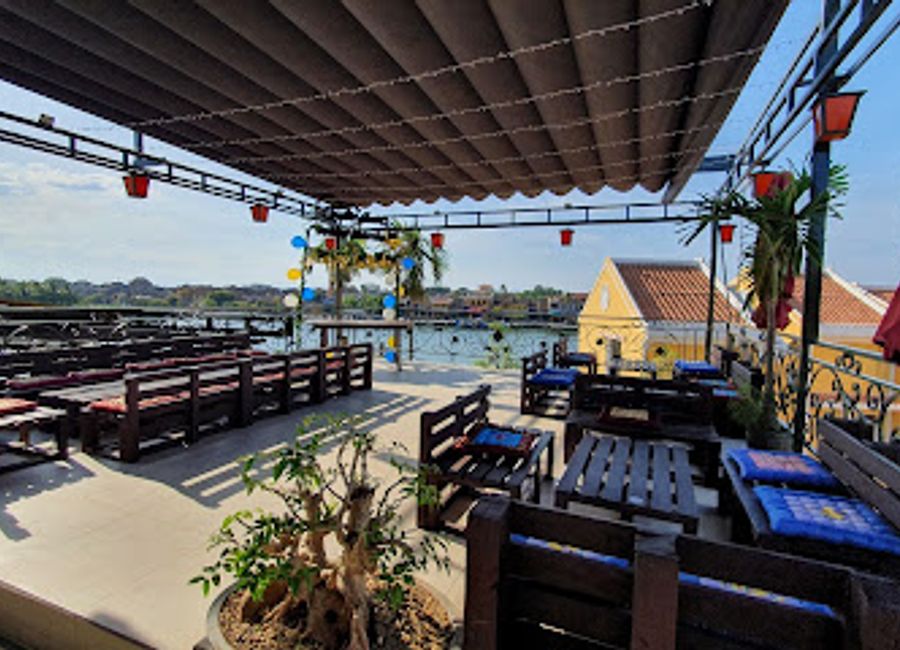 Experience the vibrant flavors of Hoi An at Guitar Hawaii Coffee Bar Restaurant, where coffee meets traditional country cuisine in a quirky atmosphere.