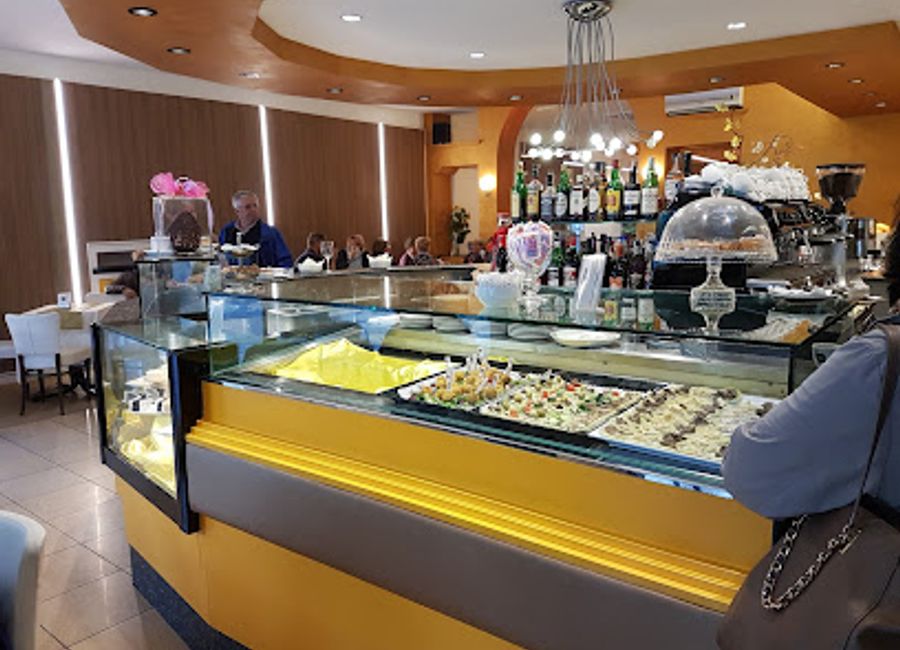 Discover the authentic flavors of Italy at Gran Caffè Friuli, where exquisite coffee and local wines create a perfect blend of culture and taste.