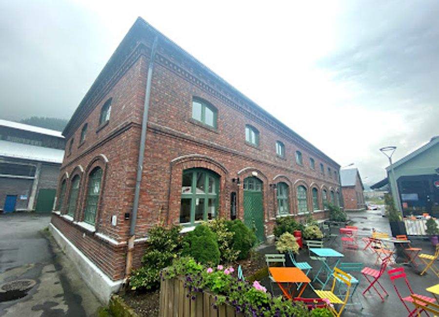 Experience the flavors of Norway at Iris Scene Odda, a must-visit restaurant for food lovers exploring the scenic town of Odda.