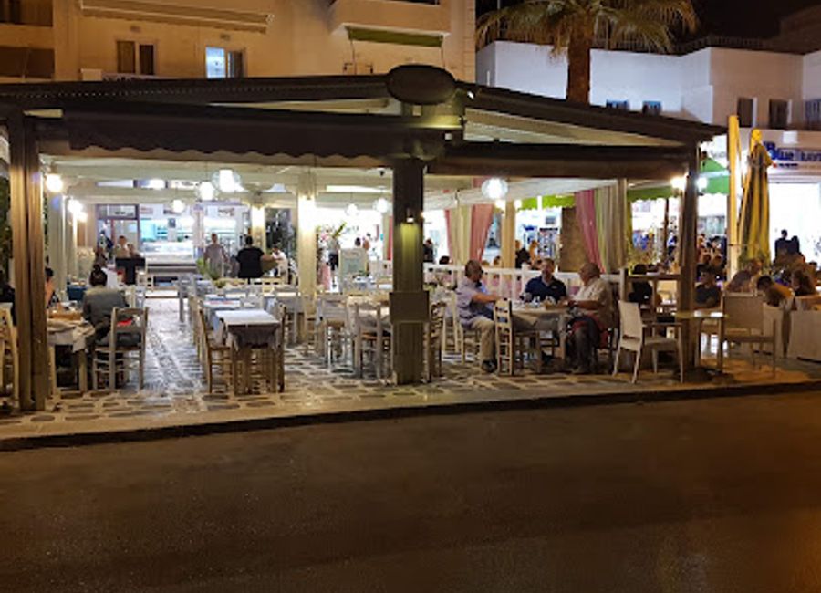 Experience the vibrant nightlife of Naxos at The Rum Bar, where unique rums and cocktails create unforgettable memories.