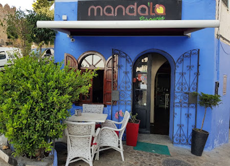 Experience the best pizza in Chefchaouen at Mandala, where local flavors meet Italian tradition in a cozy atmosphere.