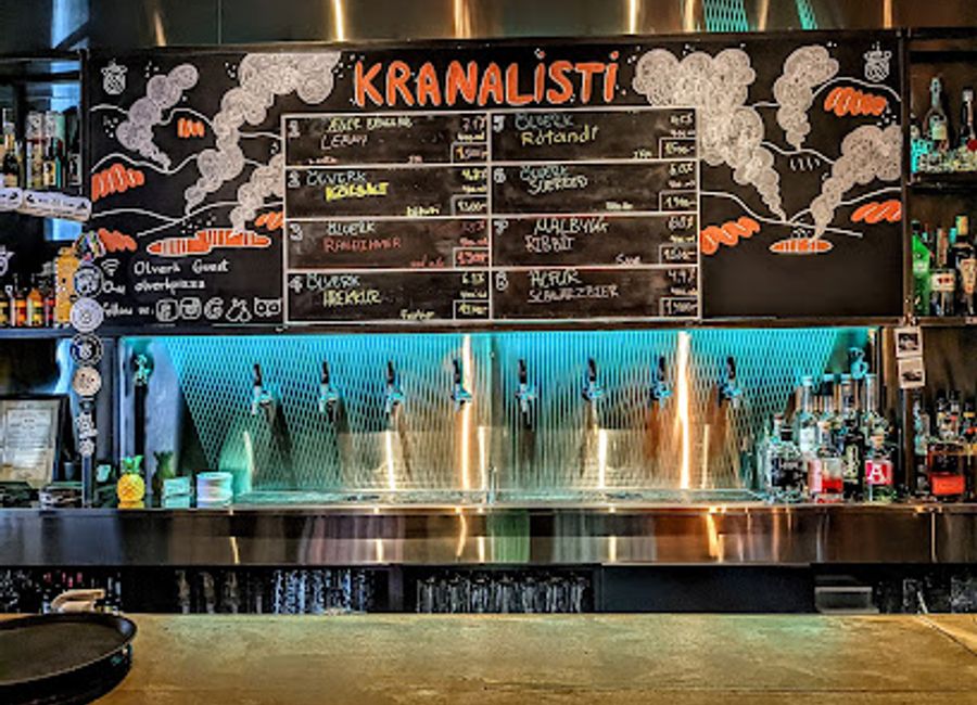 Discover Ölverk Pizza & Brewery in Hveragerði, where artisanal pizzas meet locally crafted brews, creating an unforgettable dining experience.