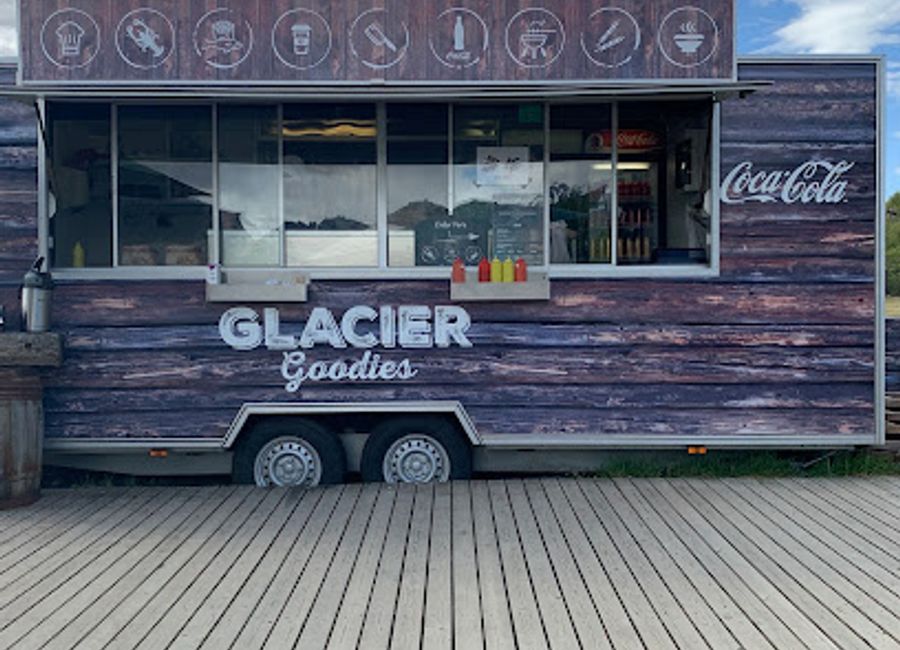 Experience the perfect blend of fast food and Icelandic flavors at Glacier Goodies in Skaftafell, a must-visit for every traveler.