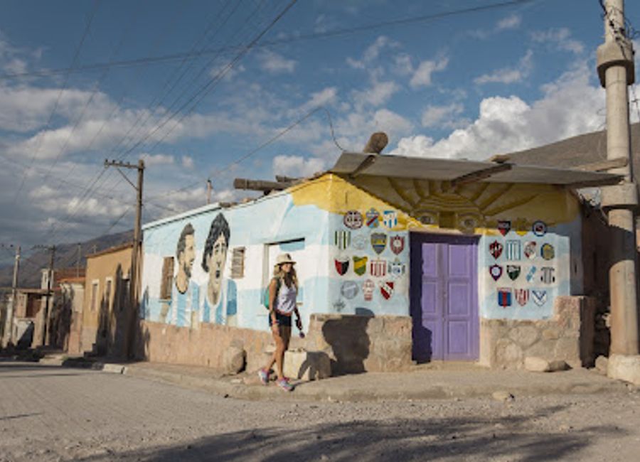 Discover the vibrant nightlife at Comparsa No Somos Nada, a lively bar and nightclub in Tilcara, offering local music, dance, and creative cocktails.