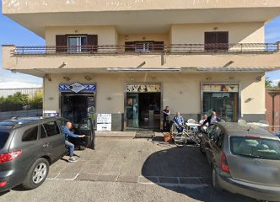 Experience authentic Italian wines and delightful bites at Sala Interna Wine Bar in the heart of Pompei, a must-visit for every traveler.