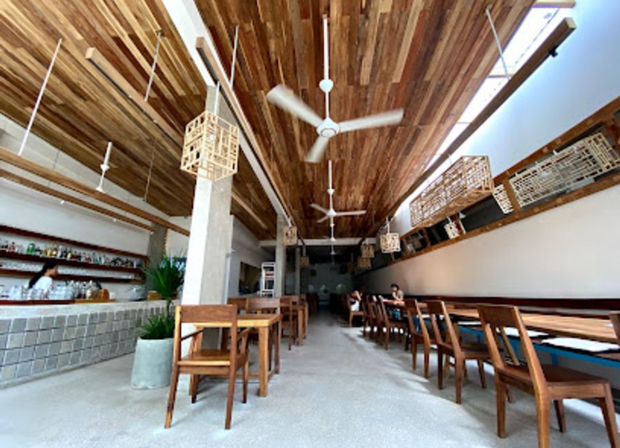 Discover culinary delights at Infinity Cafe & Restaurant in Côn Đảo, where stunning views meet exquisite flavors for the ultimate dining experience.