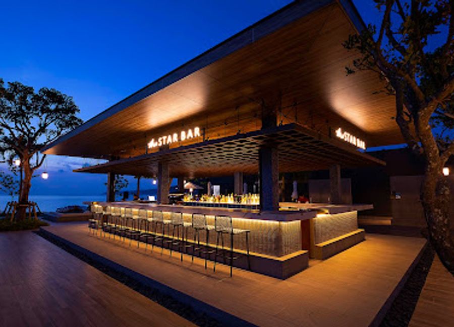 Discover the enchanting atmosphere of The Star Bar in Ishigaki, where local flavors meet a vibrant nightlife experience.