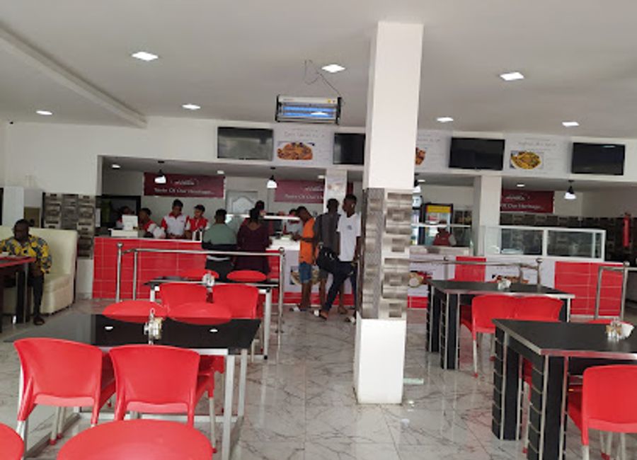 Discover the vibrant nightlife at FoLiXx Lounge, where delicious food, refreshing drinks, and lively entertainment await in Lekki.