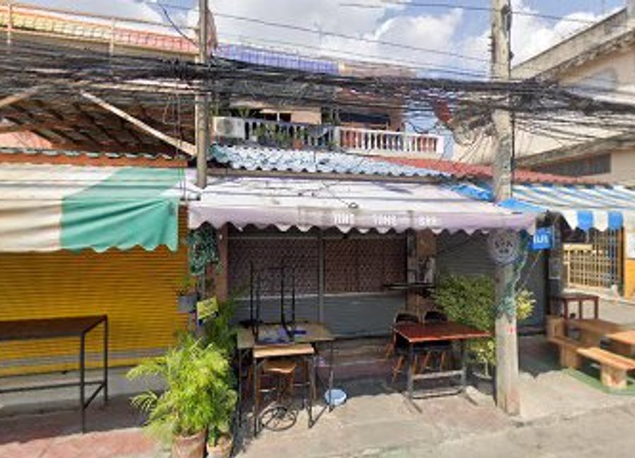 Experience the serene charm of Ting Tong Bar, a riverside gem in Kanchanaburi, perfect for enjoying local drinks and stunning views.