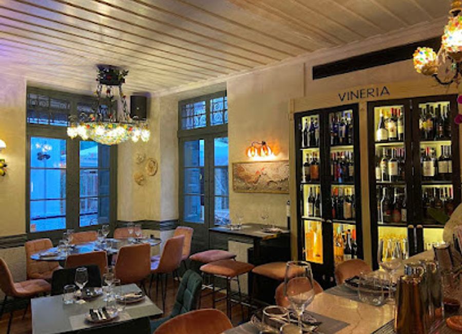 Experience the authentic flavors of Greece at CuCuRuCu in Nafplio, a grill restaurant renowned for its exquisite dishes and warm hospitality.