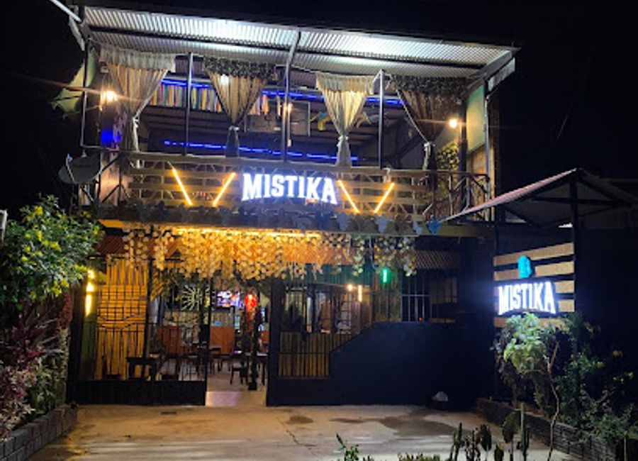 Experience the vibrant flavors of Yurimaguas at Mistika Restobar, a gastropub blending local tradition with culinary innovation.