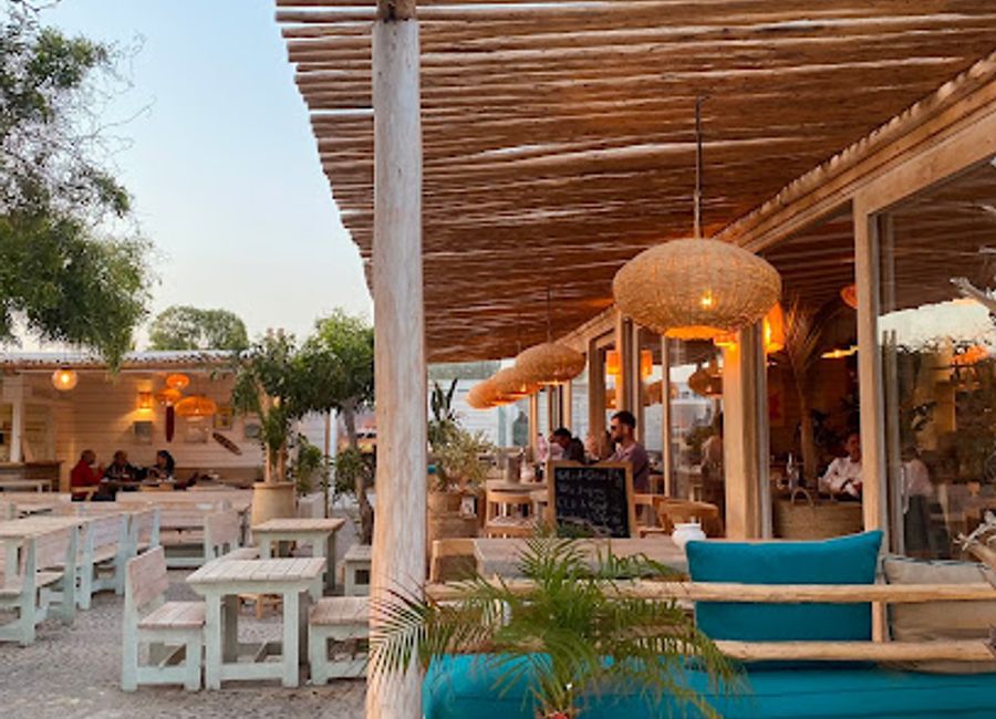 Experience the flavorful fusion of Mediterranean cuisine and surf culture at Ocean Vagabond, Essaouira's premier dining destination by the sea.
