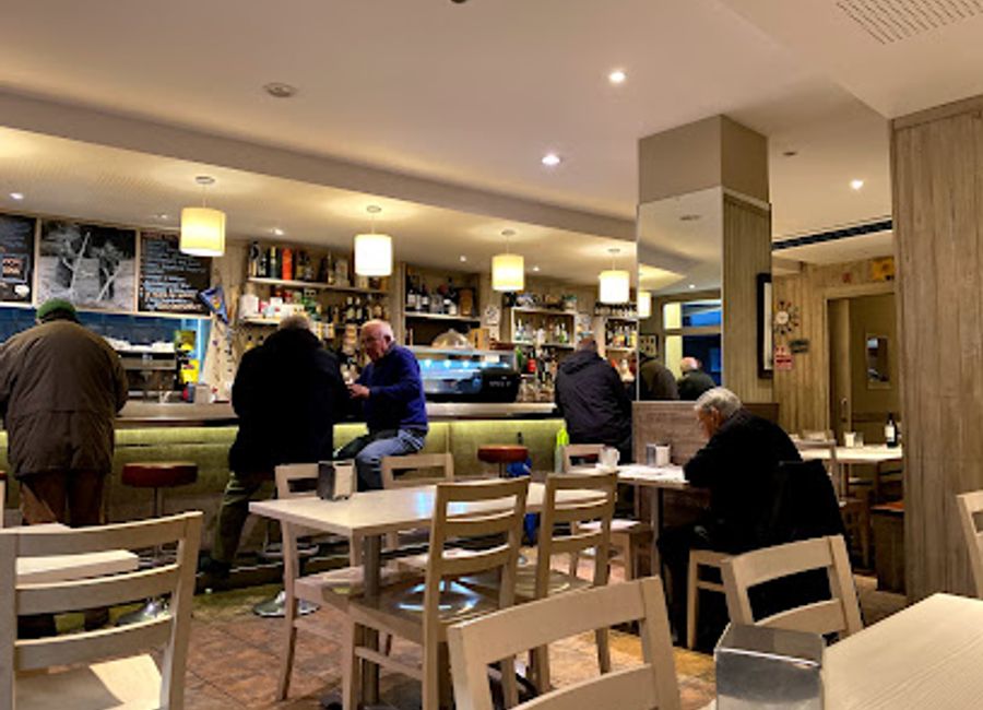 Experience the flavors of the Pyrenees at Els Cremalls in Esterri d'Àneu, where local cuisine meets a cozy atmosphere.