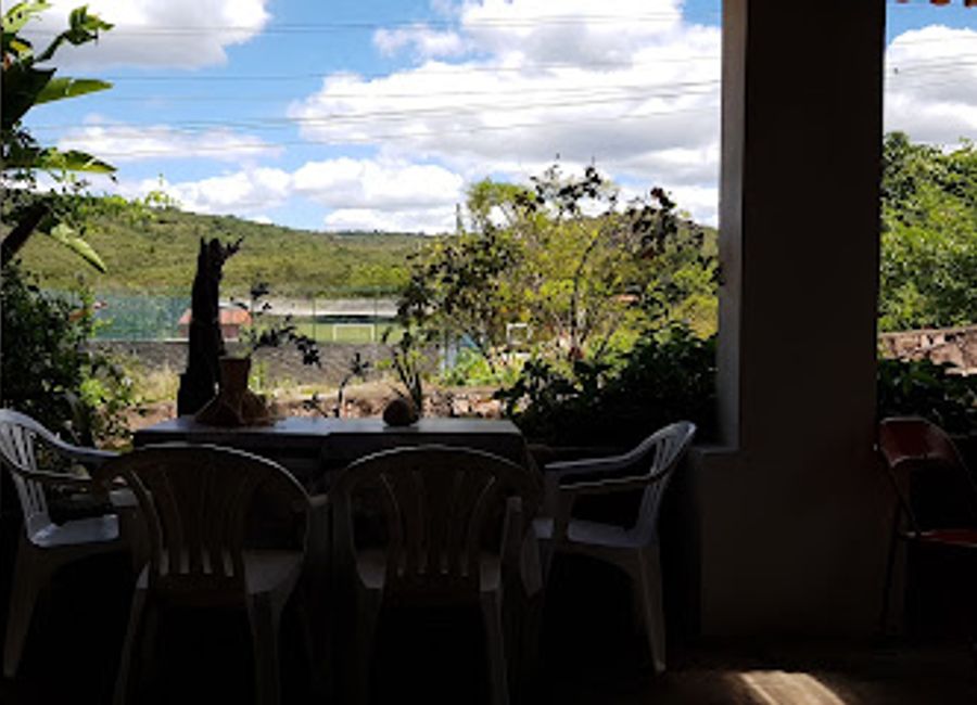 Experience the authentic flavors of Bahia at Bar e Restaurante dos Garimpeiros, a local gem in Igatu's stunning Chapada Diamantina.
