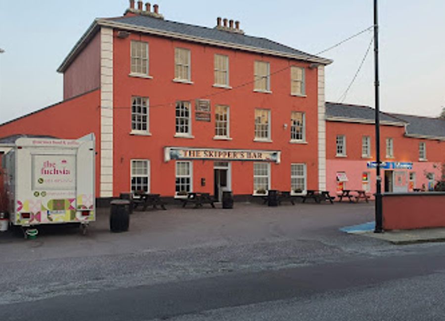 Experience the warmth of Skippers Bar in Castletown-Bearhaven, Co. Cork, where great drinks and an inviting atmosphere await.