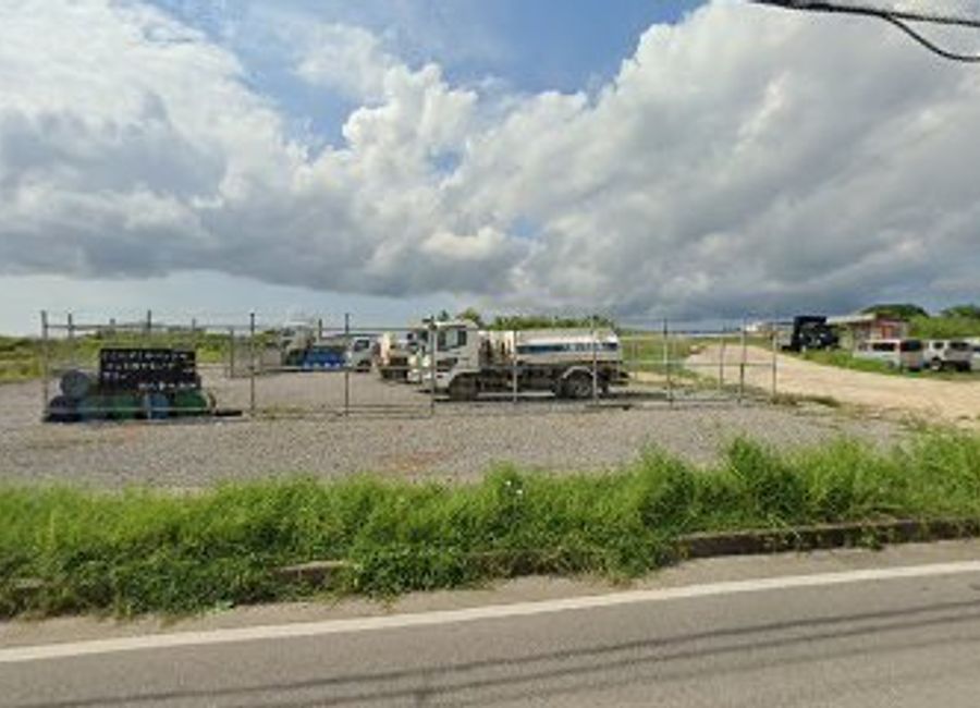 Experience the vibrant flavors and serene ambiance of Tropics Lounge & Bar, a luxurious retreat in the heart of Ishigaki's paradise.