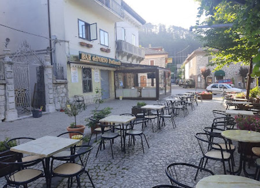 Discover the heart of Pescasseroli at Bar Dell'Orso, where authentic Italian flavors meet a cozy atmosphere in the stunning Abruzzo region.