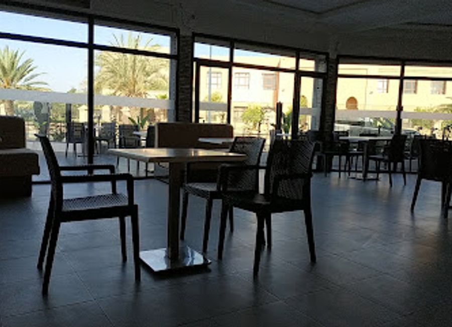 Discover the delightful fusion of local and international cuisine at Complex Noblesse, a culinary gem in the heart of Taroudant.