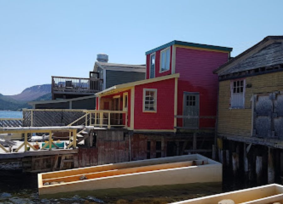 Discover the Merchant Warehouse Retro Cafe & Wine Bar in Bonne Bay for a delightful blend of fresh fish & chips and a vibrant wine selection.