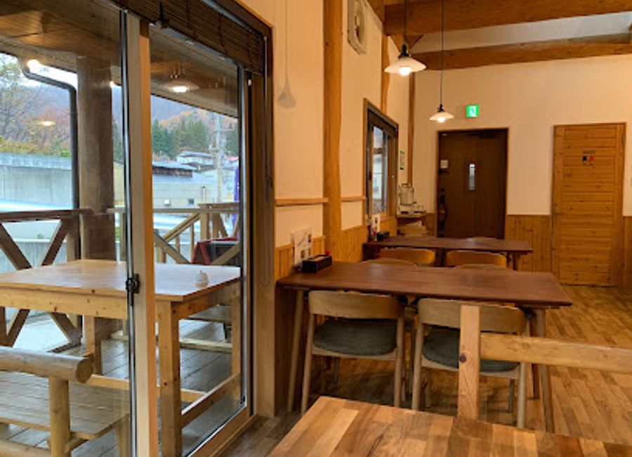 Experience authentic Japanese cuisine at Kasheru in Yamagata, where local flavors meet culinary artistry in a warm, inviting atmosphere.