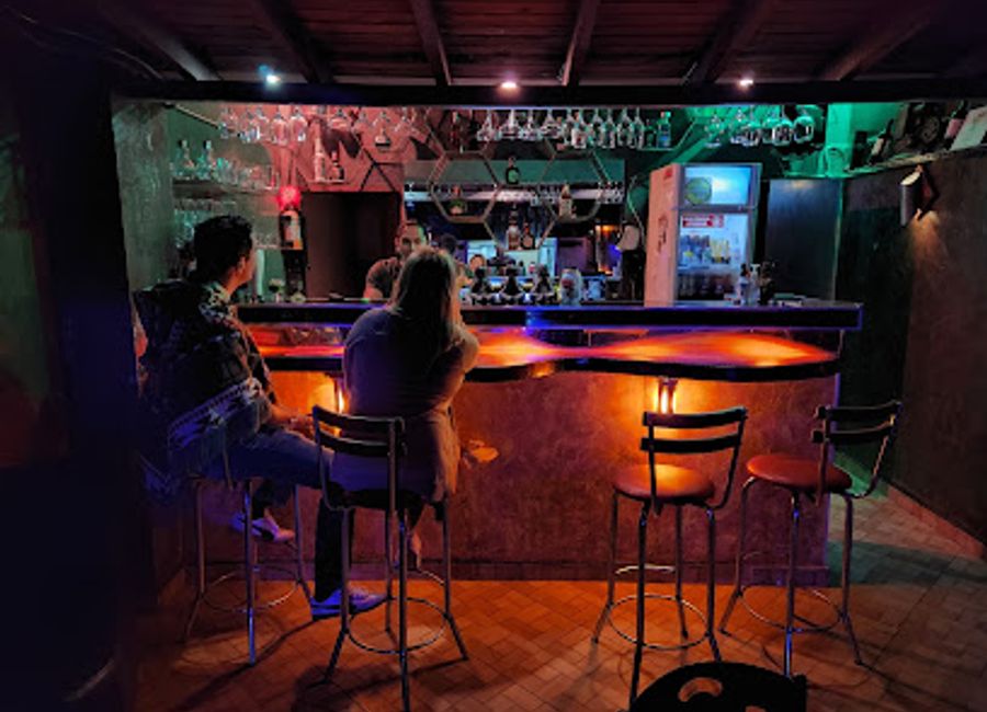 Experience the ultimate rock bar atmosphere in Guatapé with expertly crafted cocktails and a vibrant nightlife scene.