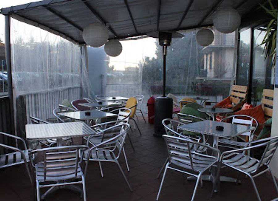 Experience Arezzo's nightlife at Urban Green, a vibrant bar and cocktail lounge offering a perfect blend of relaxation and excitement.