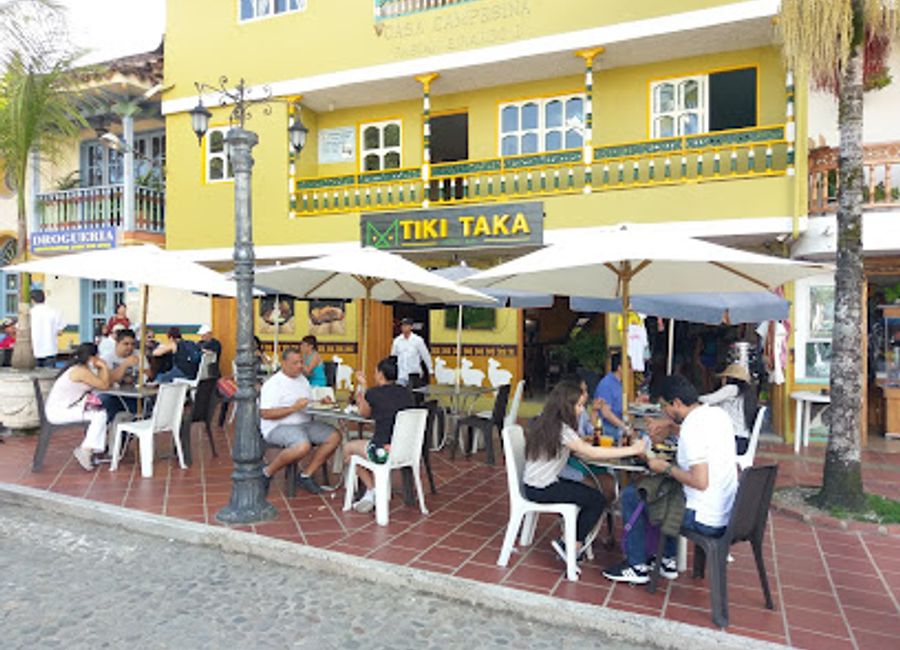 Experience the vibrant flavors of Colombia at Tiki Taka, Guatapé's premier grill restaurant, where every meal is a celebration of taste and culture.