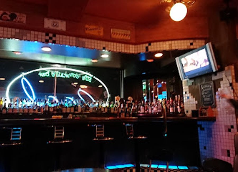 Discover the charm of 50's Cocktail Bar Cool in Yamagata, where classic cocktails and a nostalgic ambiance create unforgettable memories.