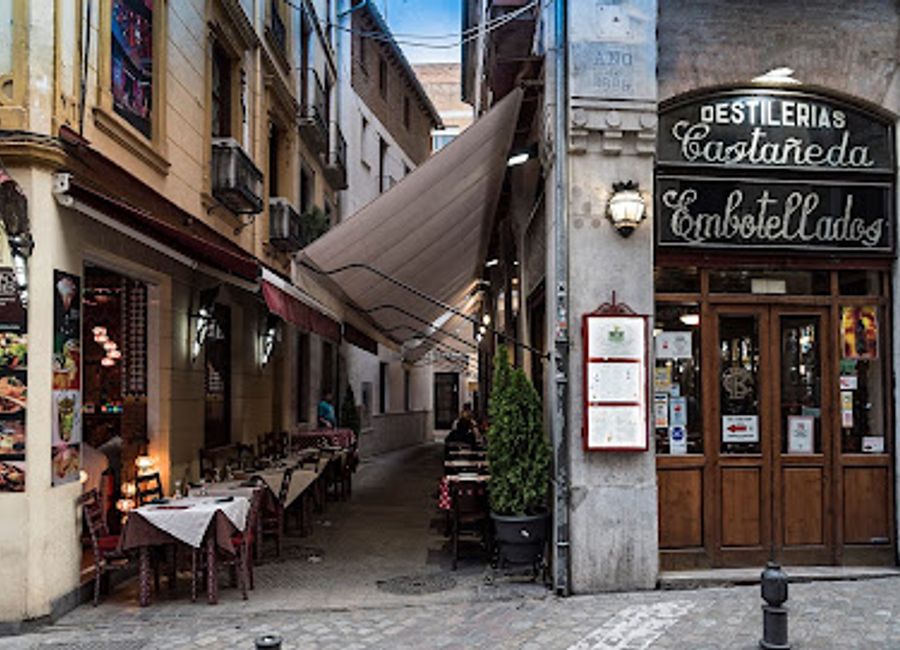 Discover the vibrant flavors of Spain at Bodegas Castañeda, a must-visit tapas bar and winery in the heart of Granada, offering an authentic culinary experience.