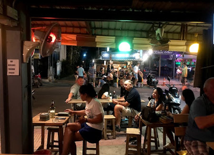 Discover the lively Motown Bar in Kanchanaburi, where vibrant nightlife meets friendly faces and unforgettable experiences.