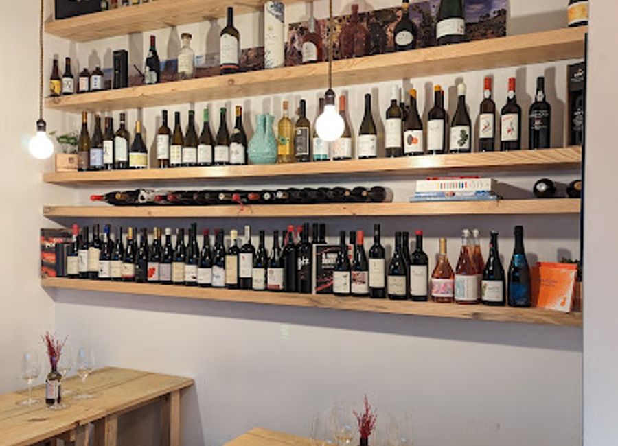 Discover the charm of Noster Taberna & Wine Bar in Coimbra, where exceptional wines meet authentic Portuguese cuisine for a memorable dining experience.