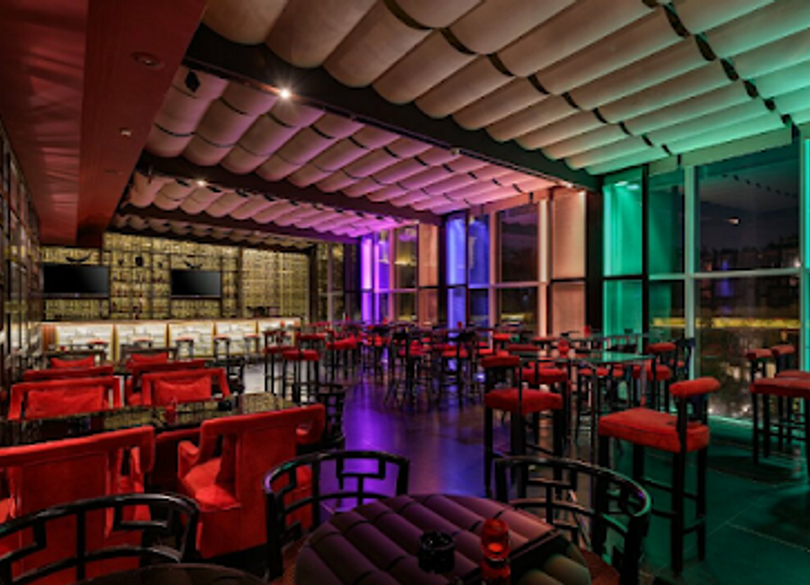 Experience the elegance of Vintage Bar & Lounge in Heliopolis, Cairo - a stylish retreat for cocktails and relaxation in the heart of the city.