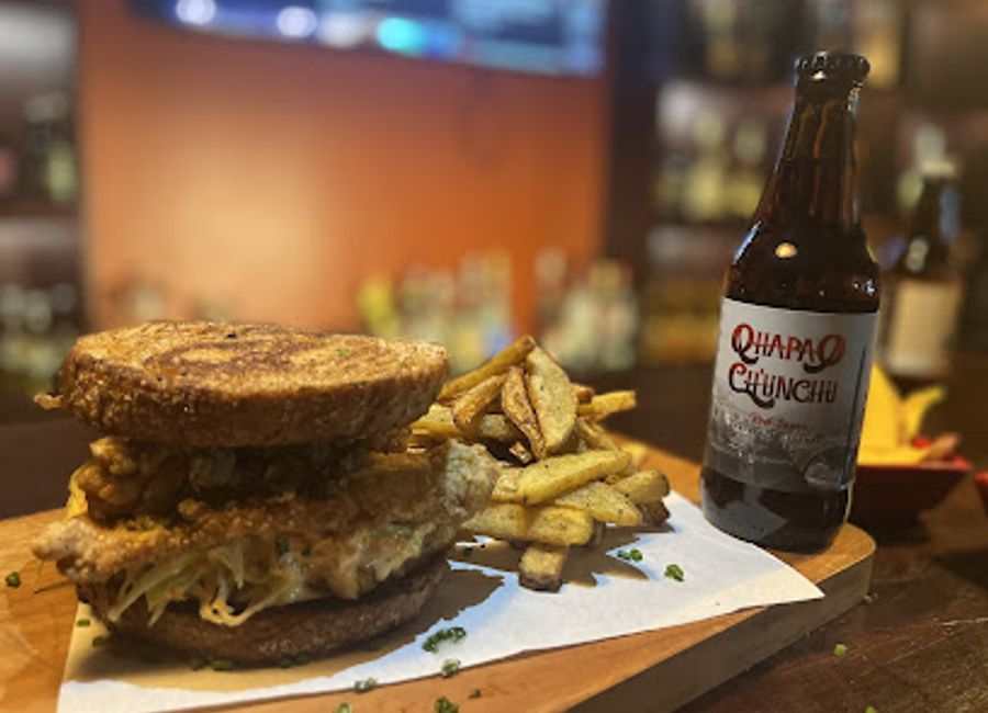 Multiverso Resto-Bar: Experience Cusco's vibrant nightlife with a unique blend of local drinks and live music, perfect for unwinding after a day of exploration.