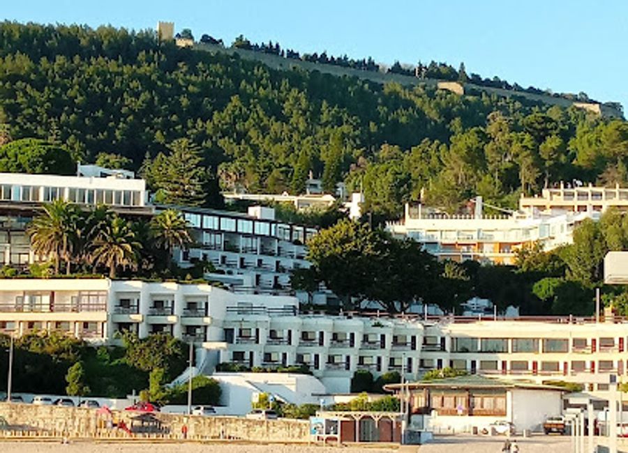 Discover the lively Marginal Bar Sesimbra, where stunning ocean views meet a vibrant nightlife perfect for unwinding after a day of exploring.