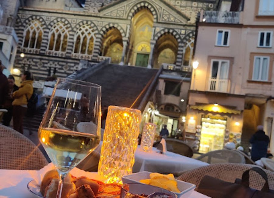 Experience the authentic taste of Italy at Bar Francese, a premier espresso bar in Amalfi's lively Piazza Duomo.