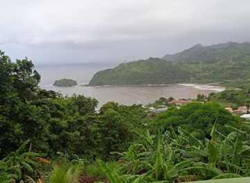 dominica/castle-bruce