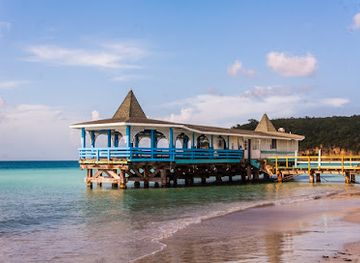 antigua-and-barbuda/dickenson-bay