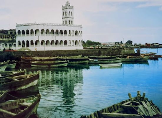 comoros/moroni