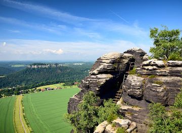 czechia/elbe-sandstone-mountains
