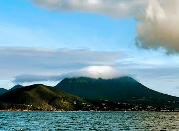 saint-kitts-and-nevis/nevis-peak
