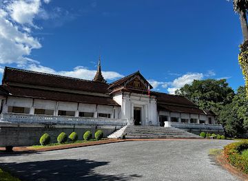laos/luang-prabang-range