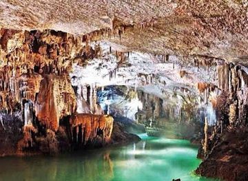 lebanon/qadisha-grotto