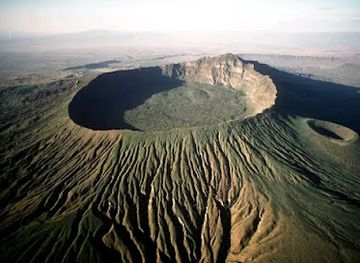 kenya/mount-longonot