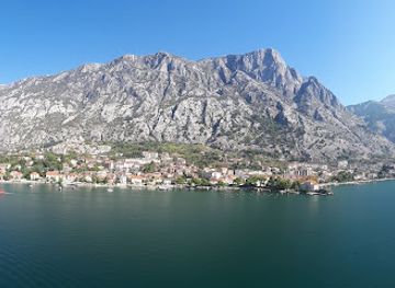 montenegro/kotor-bay