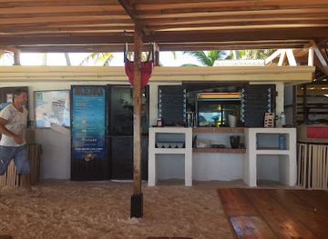 sint-maarten/le-galion-beach